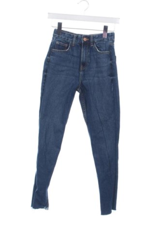 Blugi de femei Sinsay, Mărime XXS, Culoare Albastru, Preț 78,00 Lei, #137840265