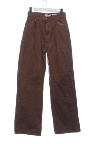 Női farmernadrág Bershka, Méret XS, Szín Barna, Ár 5 269 Ft, #137845195