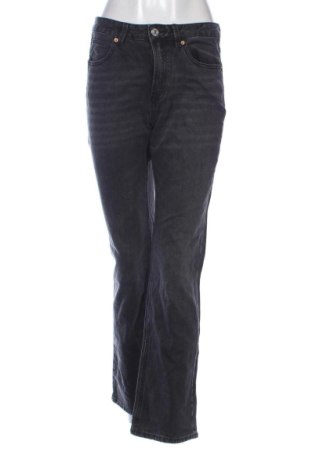 Női farmernadrág Stradivarius, Méret M, Szín Szürke, Ár 5 829 Ft, #137851819