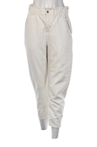 Dámske džínsy  Zara, Veľkosť M, Farba Kremová, Cena  14,00 €, #137854140