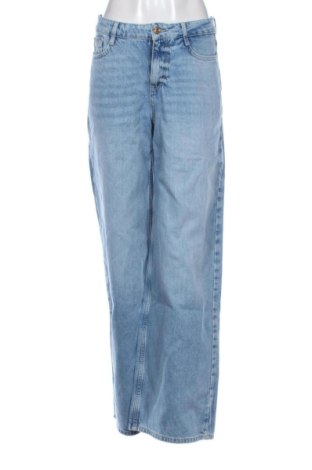 Blugi de femei Zara, Mărime S, Culoare Albastru, Preț 71,91 Lei, #137870294