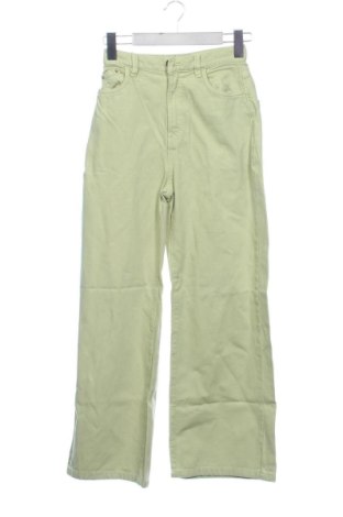 Damskie jeansy Bershka, Rozmiar XXS, Kolor Zielony, Cena 63,50 zł, #137874570