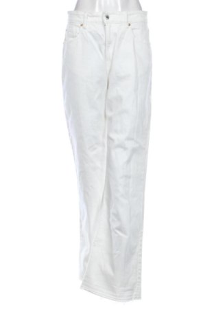 Blugi de femei H&M, Mărime M, Culoare Alb, Preț 78,74 Lei, #137886119