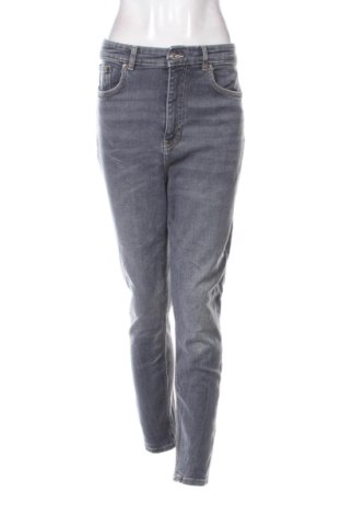 Blugi de femei Zara, Mărime XL, Culoare Gri, Preț 95,99 Lei, #137886283