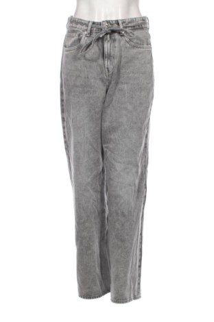 Damskie jeansy Vero Moda, Rozmiar S, Kolor Szary, Cena 71,99 zł, #137888297