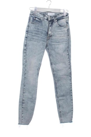 Dámske džínsy  Calvin Klein Jeans, Veľkosť XS, Farba Modrá, Cena  34,86 €, #137894332