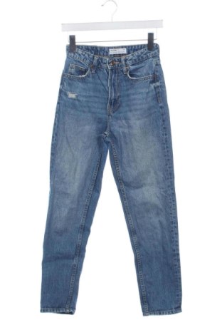 Dámske džínsy  Bershka, Veľkosť XXS, Farba Modrá, Cena  15,00 €, #137841208