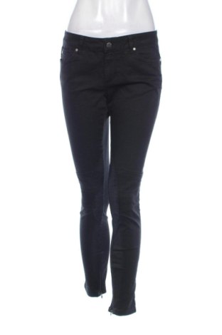 Blugi de femei Liu Jo, Mărime L, Culoare Negru, Preț 744,53 Lei, #137867172