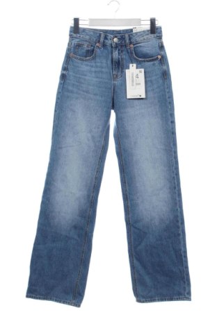 Damskie jeansy Stradivarius, Rozmiar XS, Kolor Niebieski, Cena 105,88 zł, #137874722