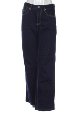 Blugi de femei Stradivarius, Mărime S, Culoare Albastru, Preț 78,74 Lei, #137888982