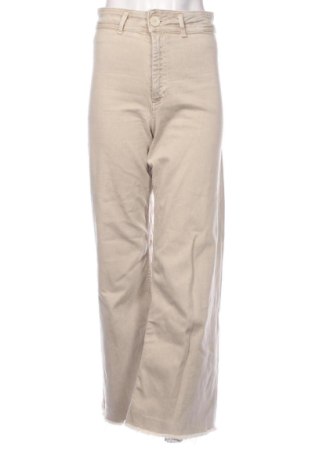 Дамски дънки Zara, Размер S, Цвят Бежов, Цена 13,72 €, #137896072
