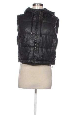 Vestă de femei Pull&Bear, Mărime S, Culoare Negru, Preț 116,99 Lei, #137883976