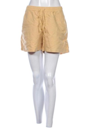 Pantaloni scurți de femei Superdry, Mărime XL, Culoare Galben, Preț 87,99 Lei, #137840539