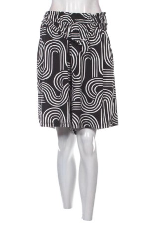 Pantaloni scurți de femei Unbranded, Mărime XXL, Culoare Multicolor, Preț 73,99 Lei, #137866362