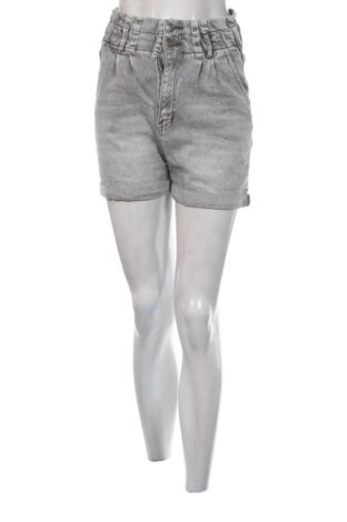 Pantaloni scurți de femei M.Sara, Mărime S, Culoare Gri, Preț 52,49 Lei, #137875056