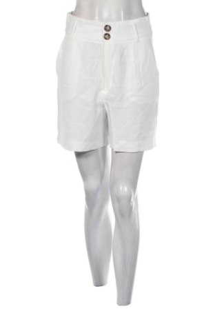 Damen Shorts Stradivarius, Größe M, Farbe Weiß, Preis 12,90 €, #137865305