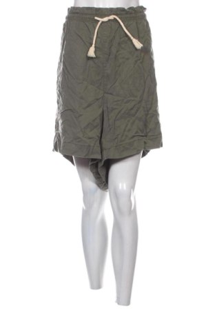 Dámské kraťasy  Kiabi, Velikost 4XL, Barva Zelená, Cena  439,00 Kč, #137868048