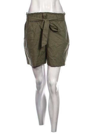 Damen Shorts Esmara, Größe M, Farbe Grün, Preis 10,87 €, #137873686