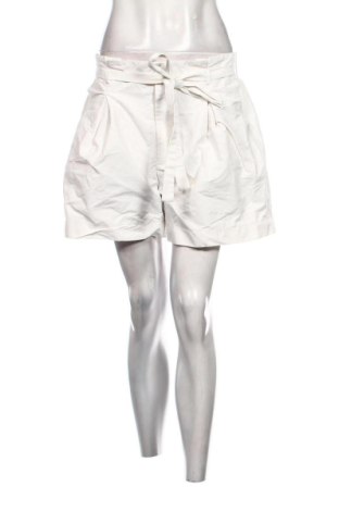Pantaloni scurți de femei Axel, Mărime L, Culoare Ecru, Preț 89,23 Lei, #137874178