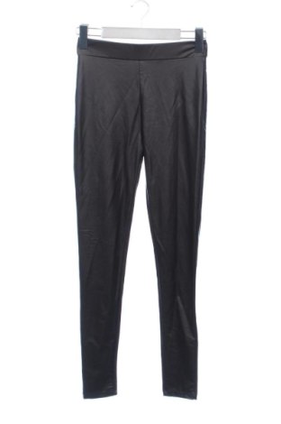 Dámské legíny  Pull&Bear, Velikost S, Barva Černá, Cena  243,00 Kč, #137869033