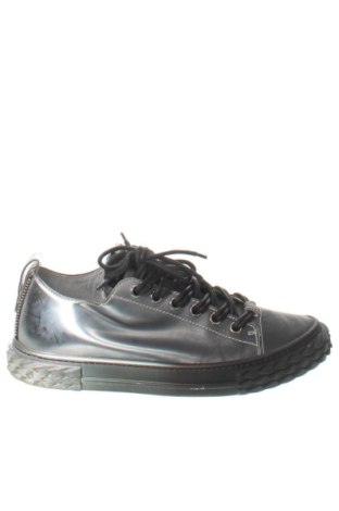 Női cipők Giuseppe Zanotti, Méret 41, Szín Sokszínű, Ár 154 300 Ft, #137875425