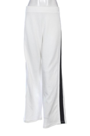 Pantaloni de femei Zara, Mărime M, Culoare Multicolor, Preț 112,99 Lei, #137846892