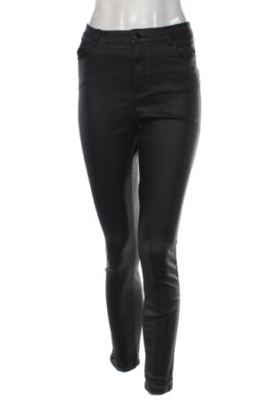Pantaloni de femei Mohito, Mărime M, Culoare Negru, Preț 78,74 Lei, #137870592