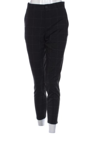 Pantaloni de femei Bershka, Mărime L, Culoare Multicolor, Preț 48,99 Lei, #137872086