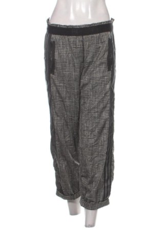Pantaloni de femei Beate Heymann, Mărime L, Culoare Multicolor, Preț 83,99 Lei, #137872276