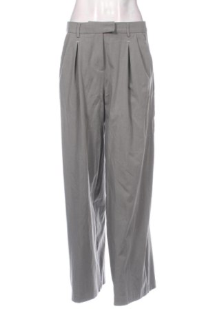 Damskie spodnie Bershka, Rozmiar M, Kolor Szary, Cena 63,50 zł, #137874637