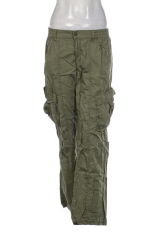 Pantaloni de femei H&M, Mărime M, Culoare Verde, Preț 66,00 Lei, #137879282