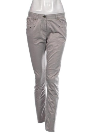 Pantaloni de femei Replay, Mărime M, Culoare Bej, Preț 267,70 Lei, #137889437