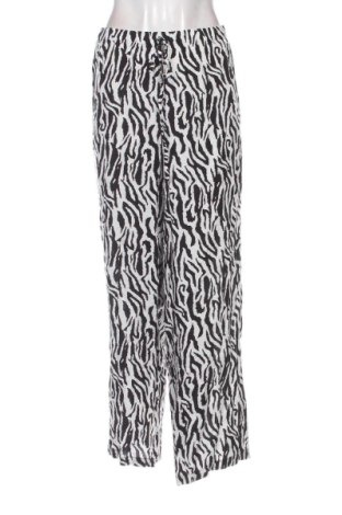 Pantaloni de femei Bon Prix, Mărime 3XL, Culoare Multicolor, Preț 96,99 Lei, #137863644