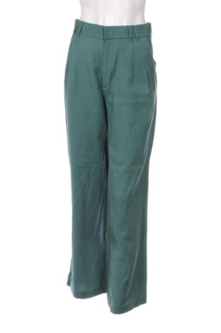 Pantaloni de femei Zara, Mărime S, Culoare Verde, Preț 90,02 Lei, #137899017