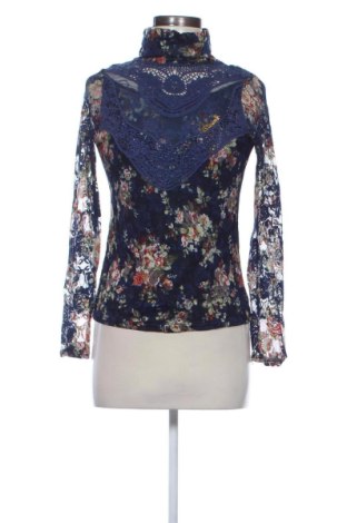 Helancă de femei Unbranded, Mărime S, Culoare Multicolor, Preț 36,35 Lei, #137877109