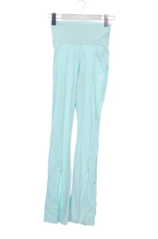 Pantaloni trening de femei Adidas, Mărime XXS, Culoare Verde, Preț 110,23 Lei, #137839770