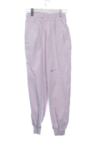 Pantaloni trening de femei Nike, Mărime XS, Culoare Roz, Preț 183,72 Lei, #137881181