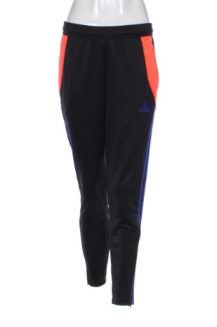 Dámske tepláky Adidas, Veľkosť M, Farba Viacfarebná, Cena  47,63 €, #137871586