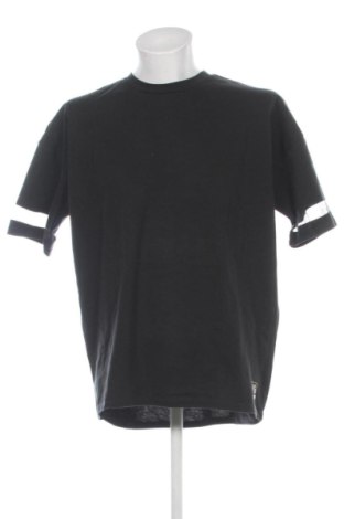 Męski T-shirt Bench, Rozmiar L, Kolor Czarny, Cena 34,99 zł, #137857600