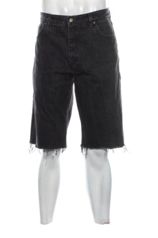 Pantaloni scurți de bărbați Lee, Mărime L, Culoare Negru, Preț 146,97 Lei, #137848108