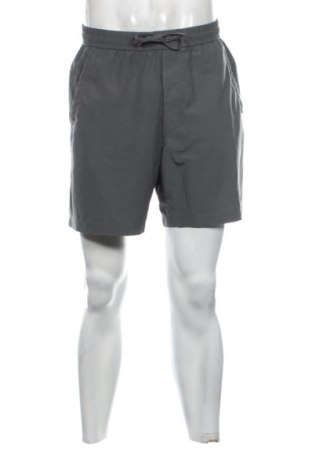 Férfi rövidnadrág Nike, Méret M, Szín Szürke, Ár 6 028 Ft, #137858194