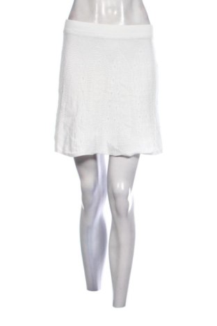 Fustă Nikkie, Mărime M, Culoare Alb, Preț 153,99 Lei, #137851852