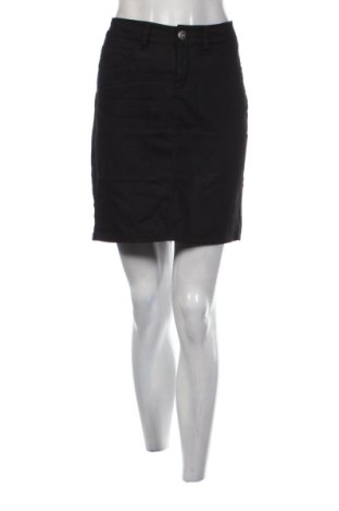 Fustă Sam73, Mărime XL, Culoare Negru, Preț 32,45 Lei, #137879365