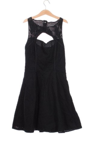 Рокля Guess, Размер XS, Цвят Черен, Цена 47,55 €, #137841241