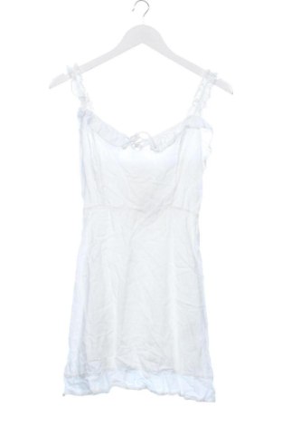 Rochie Pull&Bear, Mărime S, Culoare Alb, Preț 105,00 Lei, #137861926