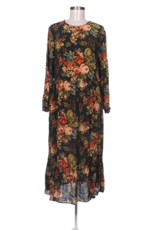 Rochie H&M, Mărime M, Culoare Multicolor, Preț 104,15 Lei, #137873091
