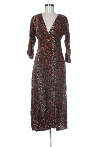 Рокля Stradivarius, Размер S, Цвят Многоцветен, Цена 19,95 €, #137873532