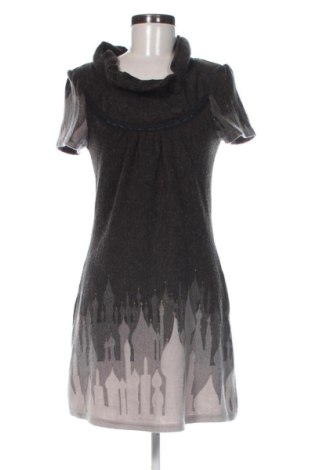 Kleid Unbranded, Größe M, Farbe Braun, Preis 19,95 €, #137874028