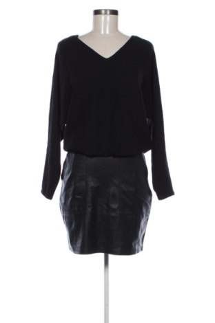 Rochie Mohito, Mărime S, Culoare Negru, Preț 104,98 Lei, #137874815