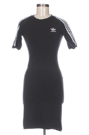 Рокля Adidas, Размер S, Цвят Многоцветен, Цена 41,92 €, #137878491